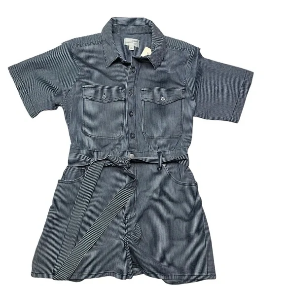 Universal Threads Navy and White Striped Short Sleeve Romper Size 10 NWT - Picture 1 of 11